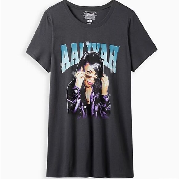 Torrid Classic Fit Tunic Tee - Vintage Aaliyah Black, Size 00 = Medium/10 - Picture 1 of 10